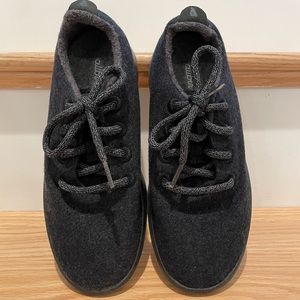Allbirds wool joggers size 6
